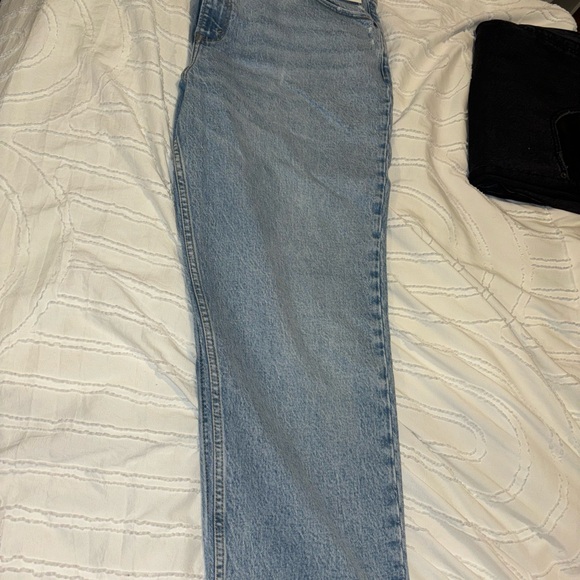 Abercrombie The 90s Straight Ultra High Rise Size 34! NWT - Picture 4 of 5